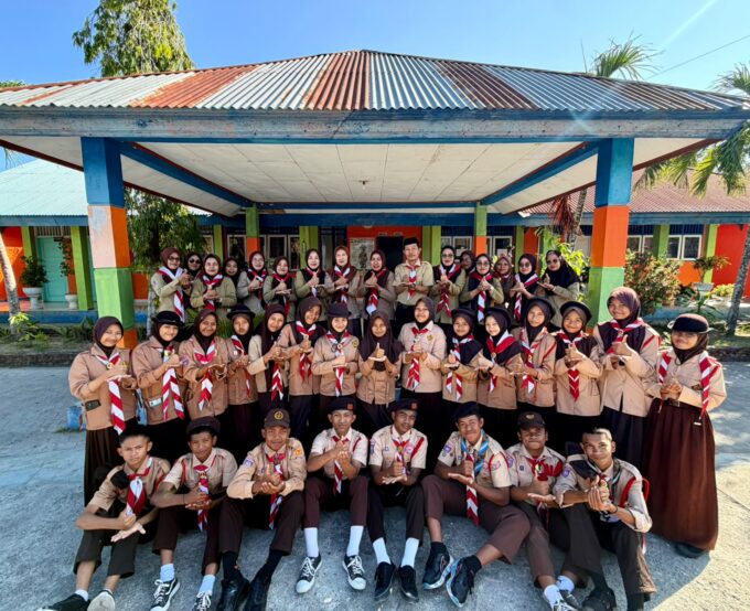Gema Tunas Kelapa di SMP Negeri 2 Suwawa: Merajut Cita-Cita Lewat Semangat Hari Pramuka ke-65